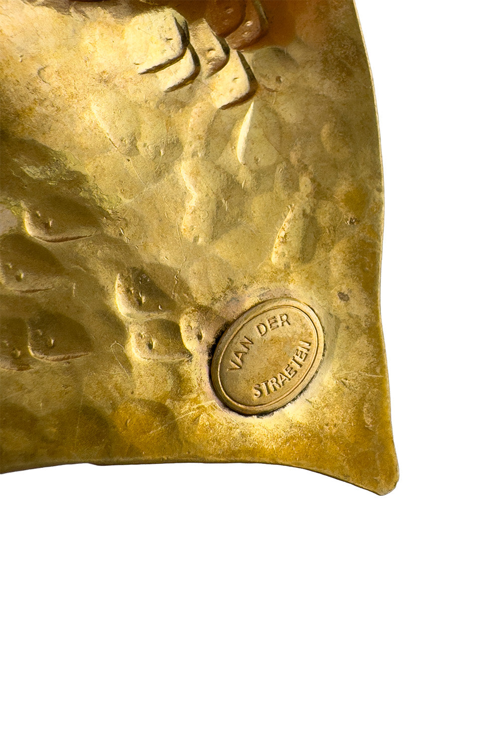 Ava Women's Brooch | Hammered Gold Heart Pin, Vintage Style - 5