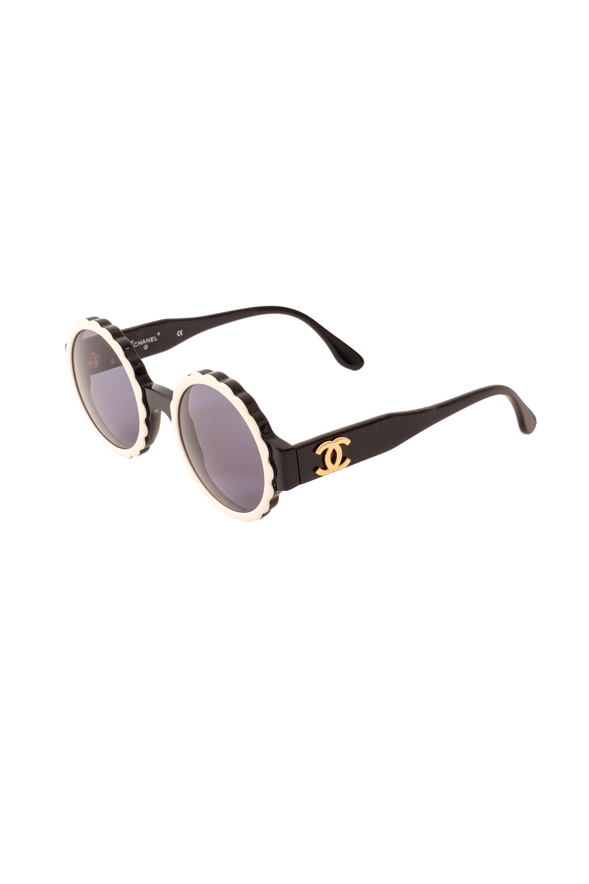 Bella Women's Sunglasses | Vintage Round Scalloped Frame, Grey Tinted Lenses - 6